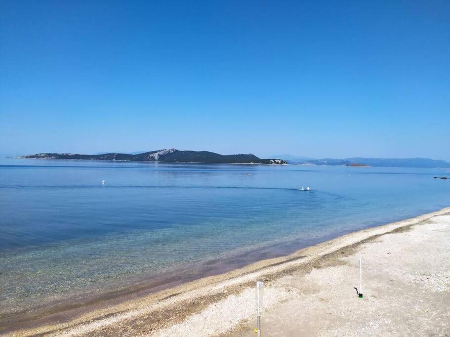 Вилла Το Σπίτι Της Μαργαρίτας Στην Παραλία Неа-Стира Экстерьер фото